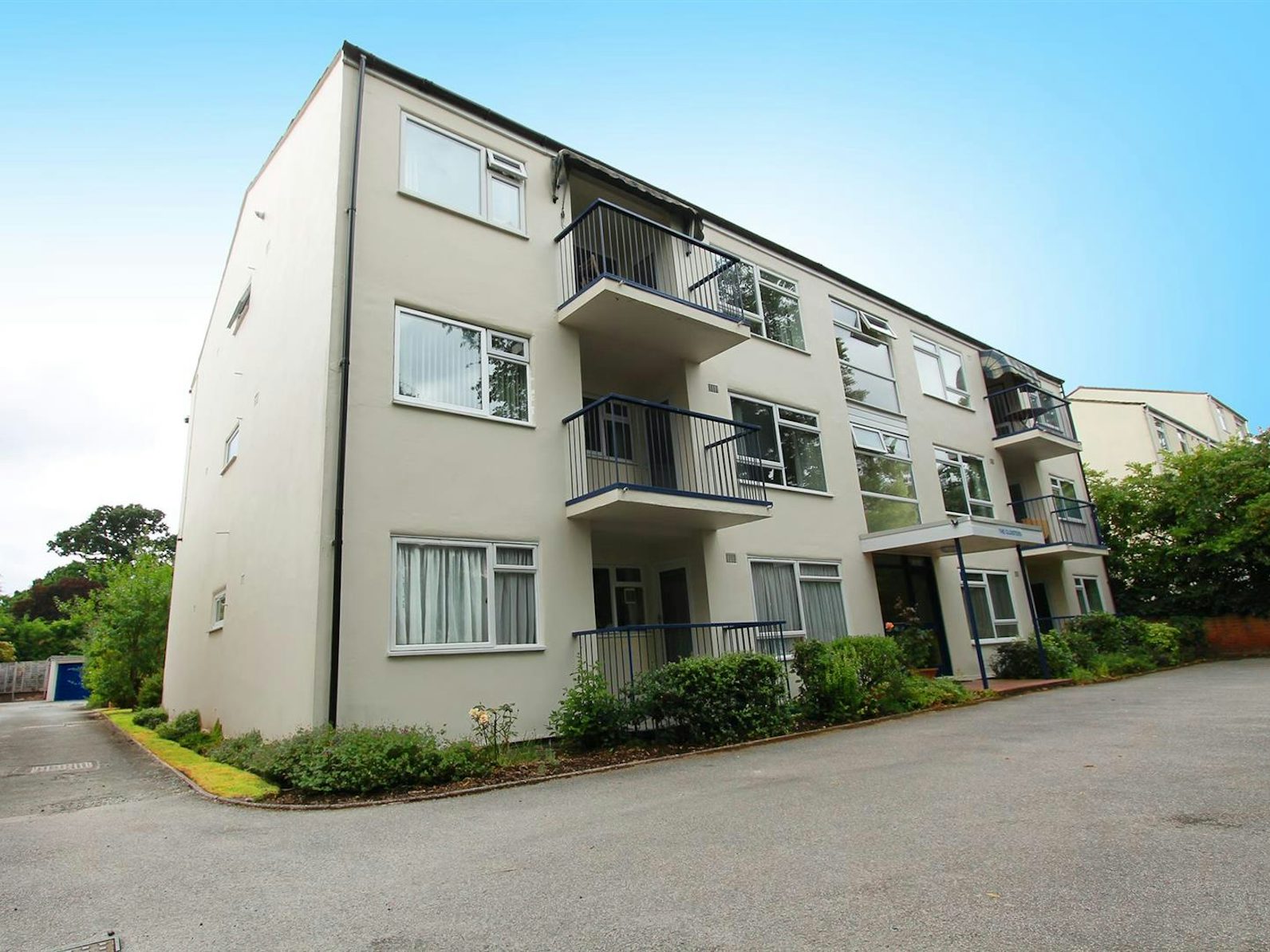 Apartment for sale on Kenilworth Road Leamington Spa, CV32