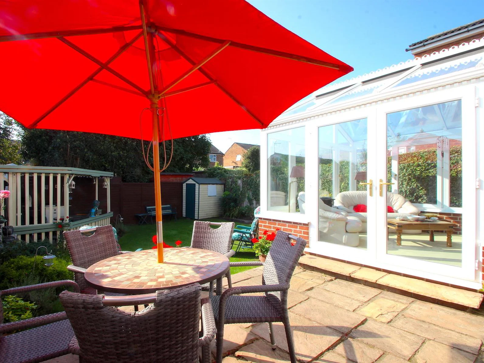 4 bedroom property for sale in leicester burley close 329 950