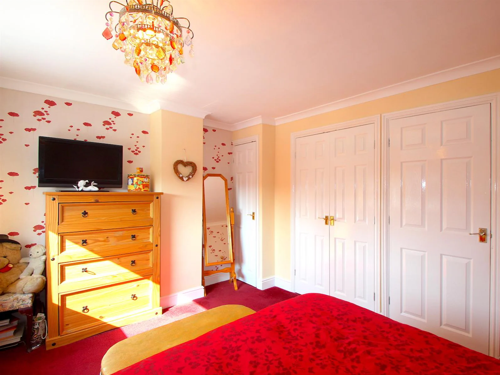 4 bedroom property for sale in leicester burley close 329 950