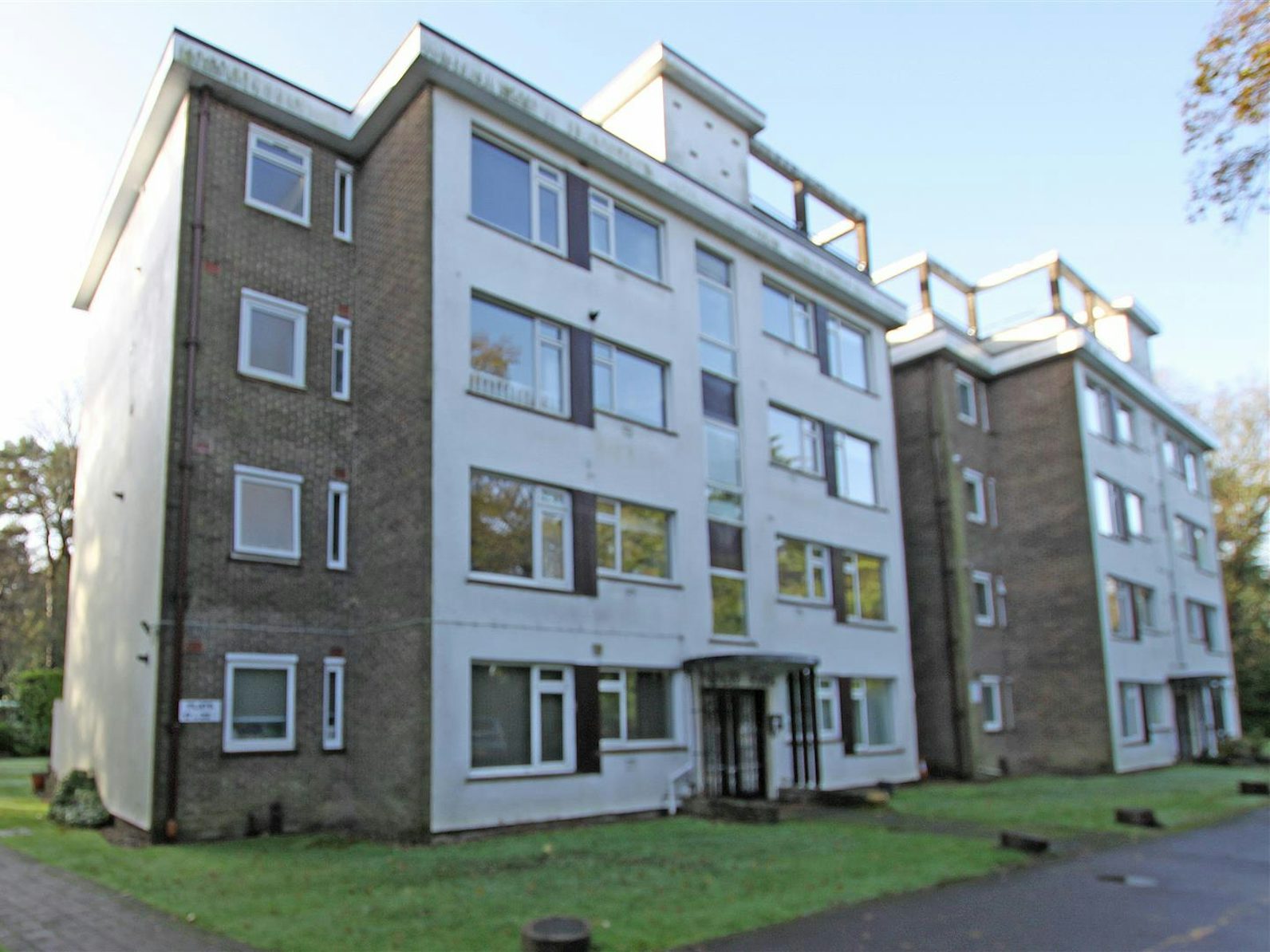 Flat for sale on Lindsay Road Branksome Park, Poole, BH13