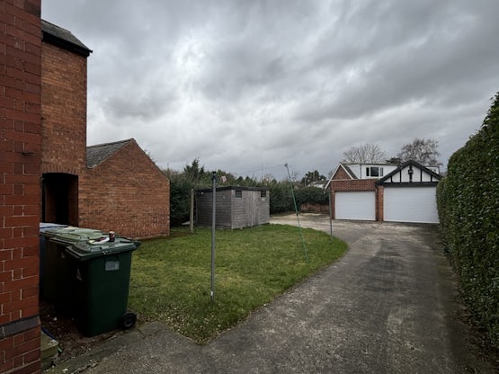 Overview image #3 for Lime Tree Avenue, Retford, DN22