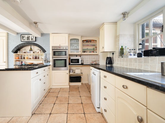 Overview image #2 for Charming Cottage in Church Close, Hose, LE14 4JJ