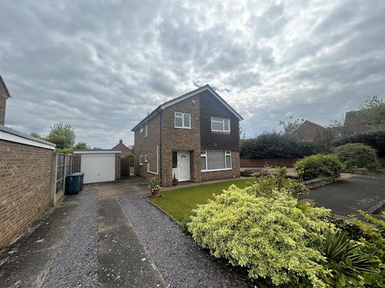 Overview image #1 for Smiths Close, Cropwell Bishop, NG12