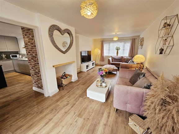 Gallery image #2 for Sandycliffe Close, Forest Town, NG19