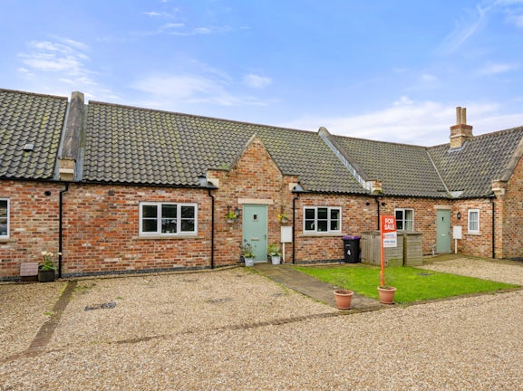 Gallery image #1 for The Gables, Hundleby, PE23