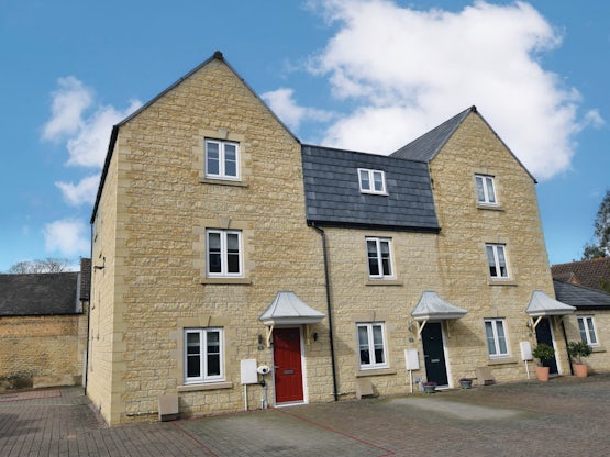 Overview image #1 for Woodbridge Mews, Stamford, PE9