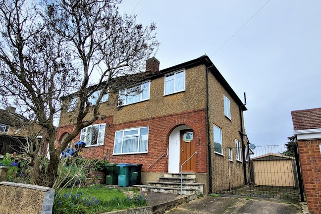 Gallery image #1 for Carisbrooke Avenue, Watford, WD24