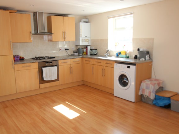 Gallery image #2 for Kingfisher Drive, Woodley, RG5