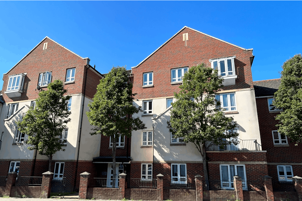 2 Bedroom Property For Sale in Portsmouth