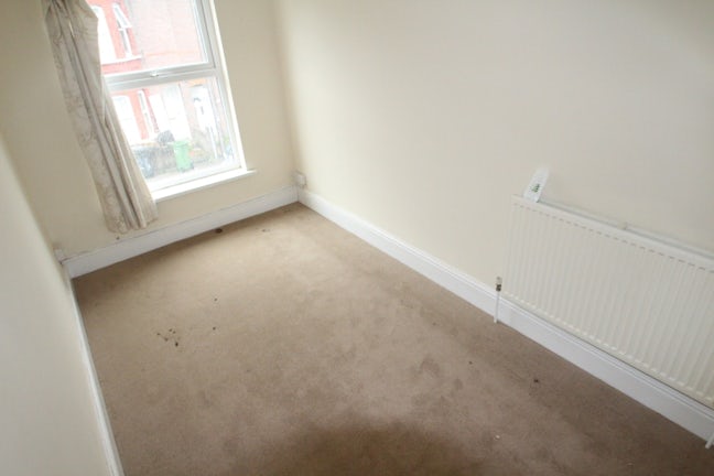 Gallery image #14 for Lyndhurst Road, Dallow Area, Luton, LU1