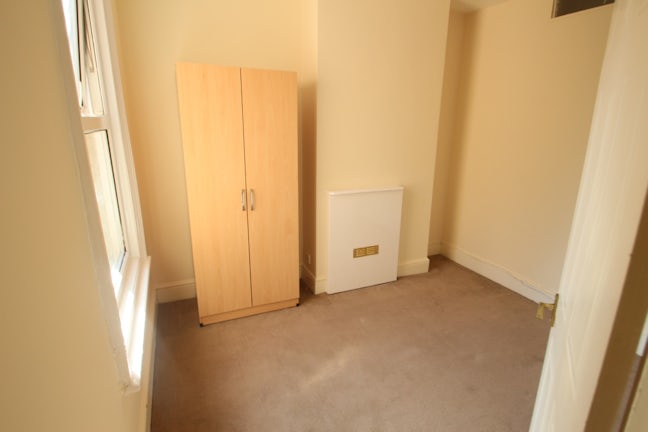 Gallery image #15 for Lyndhurst Road, Dallow Area, Luton, LU1