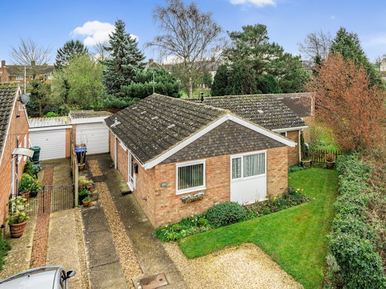 Overview image #1 for Glebe Close, Holcot, NN6