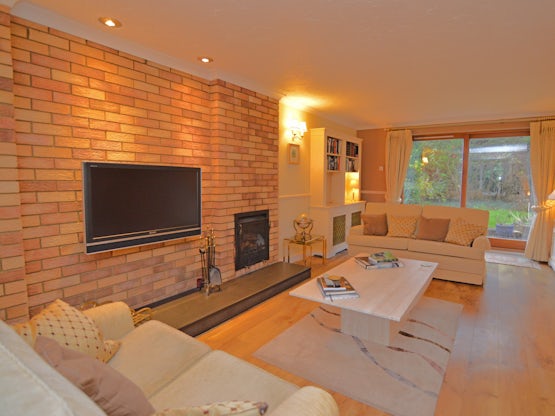 Overview image #2 for Cherry Tree Grove, Wokingham, RG41