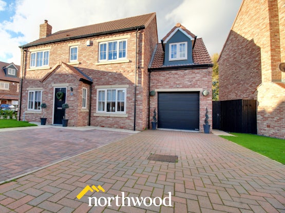 Overview image #1 for Moorings Drive, Thorne, Doncaster, DN8