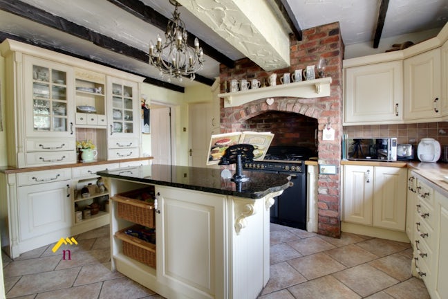 Gallery image #3 for Scunthorpe Road, Thorne, Doncaster, DN8