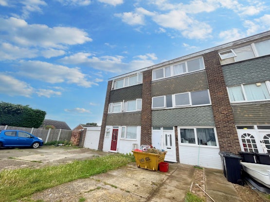 Overview image #1 for Walnut Way, Clacton-On-Sea, CO15