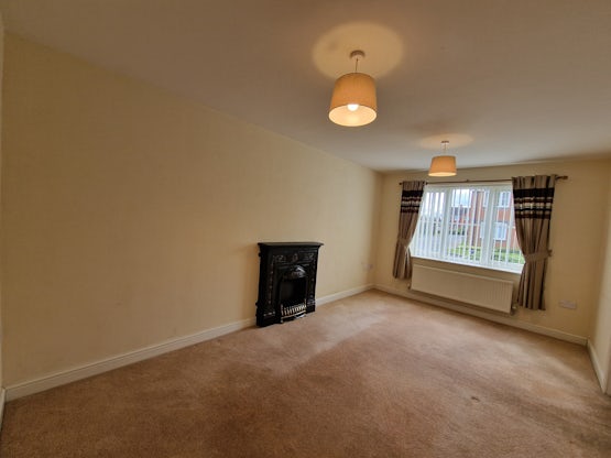 Overview image #2 for Woodcroft Close, Walsall, WS3