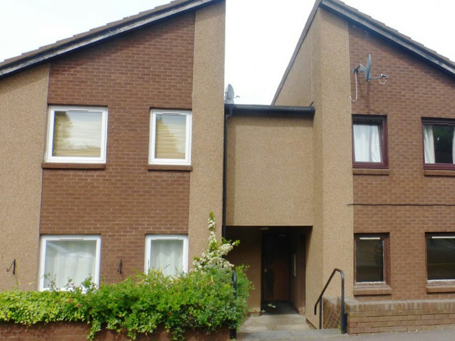 Studio Flat to rent on Shelley Gardens Law, Dundee, DD3