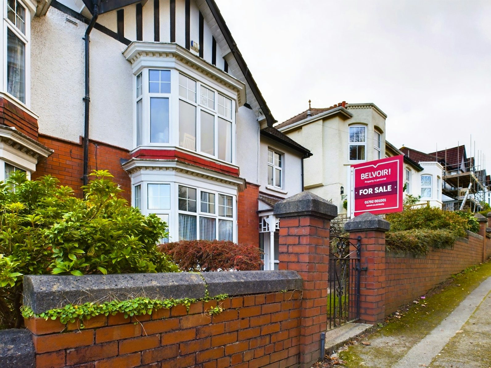Flat for sale on Queens Road Sketty, Swansea, SA2