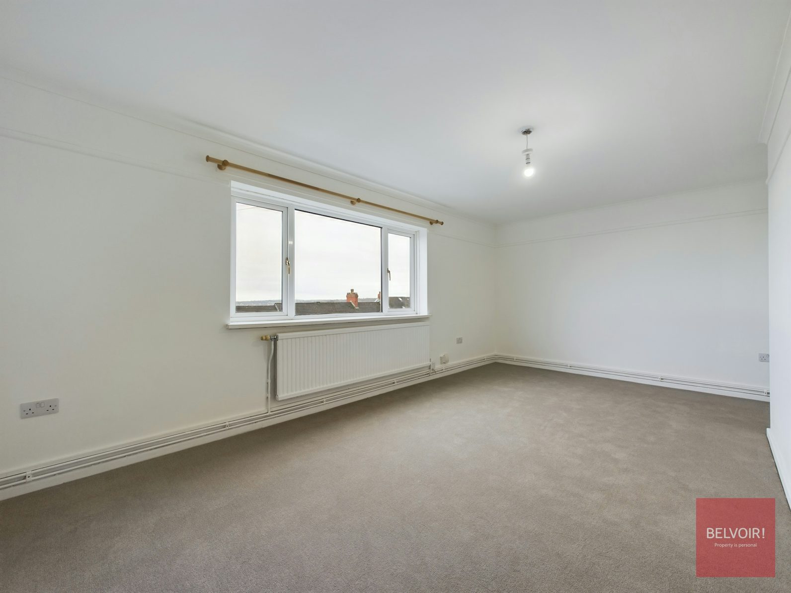 Flat to rent on Penlan Crescent Uplands, Swansea, SA2