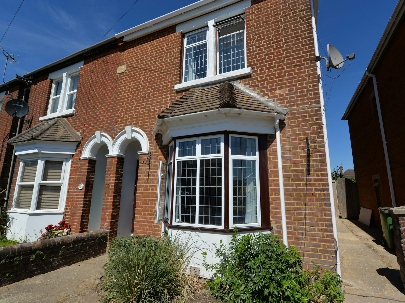 Semi-detached House to rent on Mayfield Road Southampton, SO17