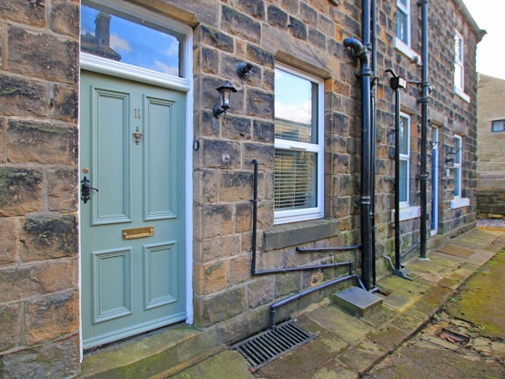 Overview image #1 for Butts Terrace, West Yorkshire, Guiseley, LS20