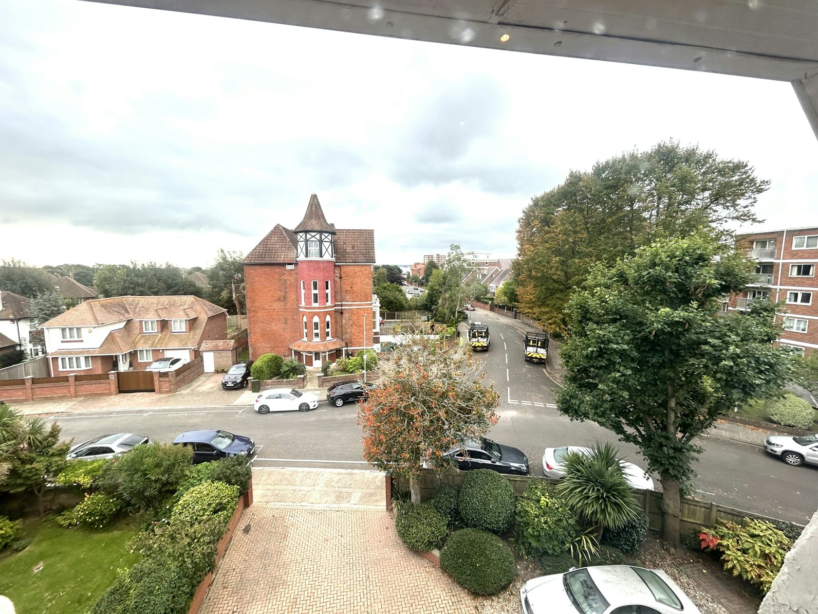 Flat for sale on 4-5 Craneswater Avenue Southsea, Portsmouth, PO4