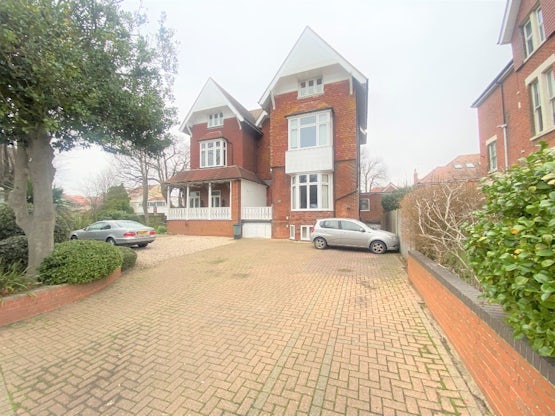 Overview image #2 for 4-5 Craneswater Avenue, Southsea, Portsmouth, PO4