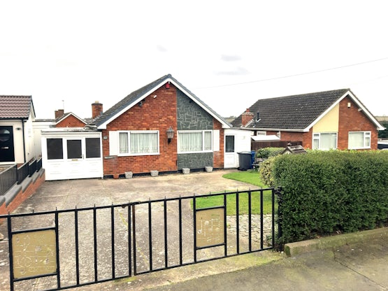 Overview image #1 for Wigford Road, Dosthill, Tamworth, B77