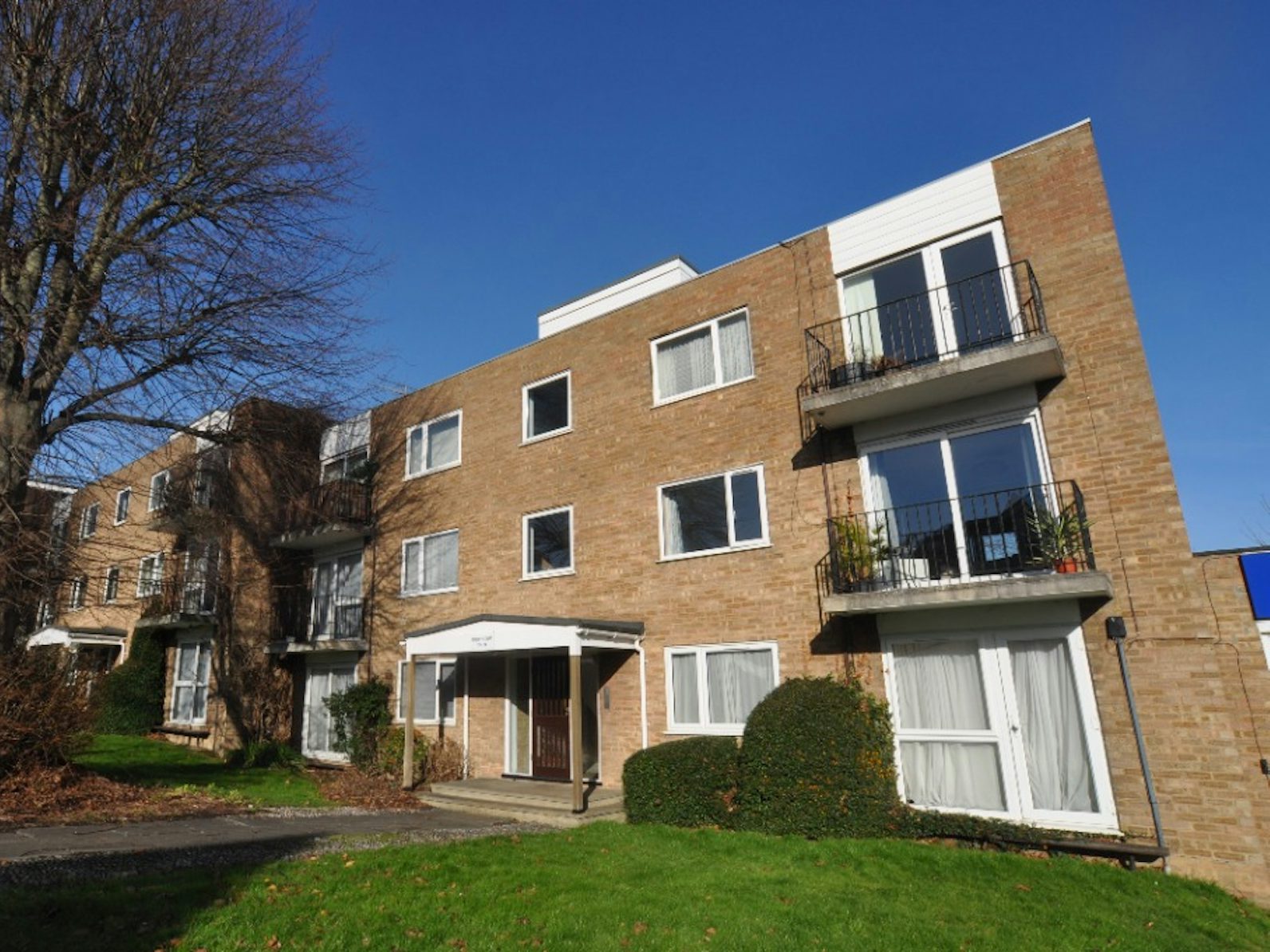 Flat to rent on Priory Court Hitchin, SG4