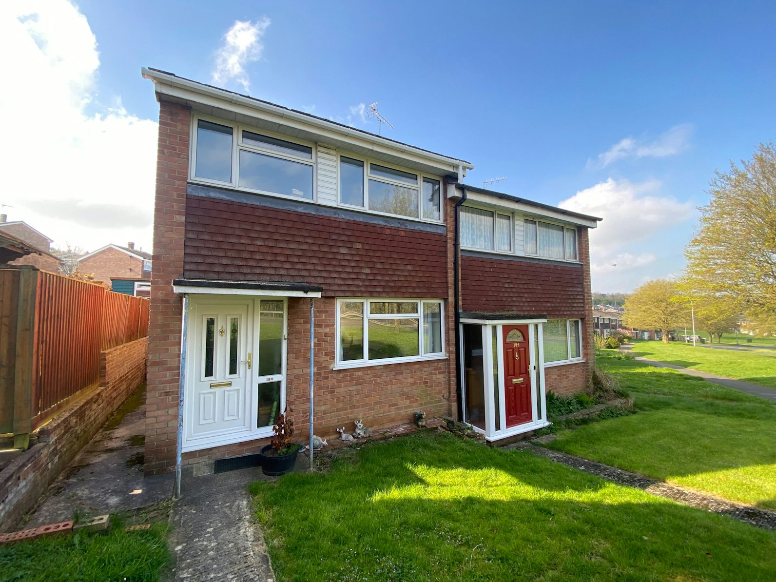 Semi-detached House to rent on Windrush Highworth, SN6