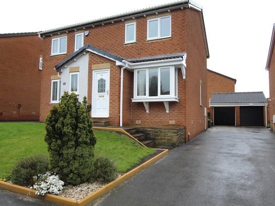 Overview image #1 for Heatherdale Road, Tingley, WF3