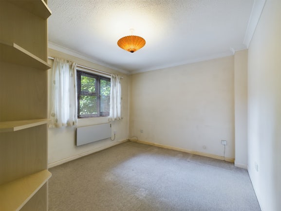 Gallery image #3 for Lawrence Dale Court, Basingstoke, RG21