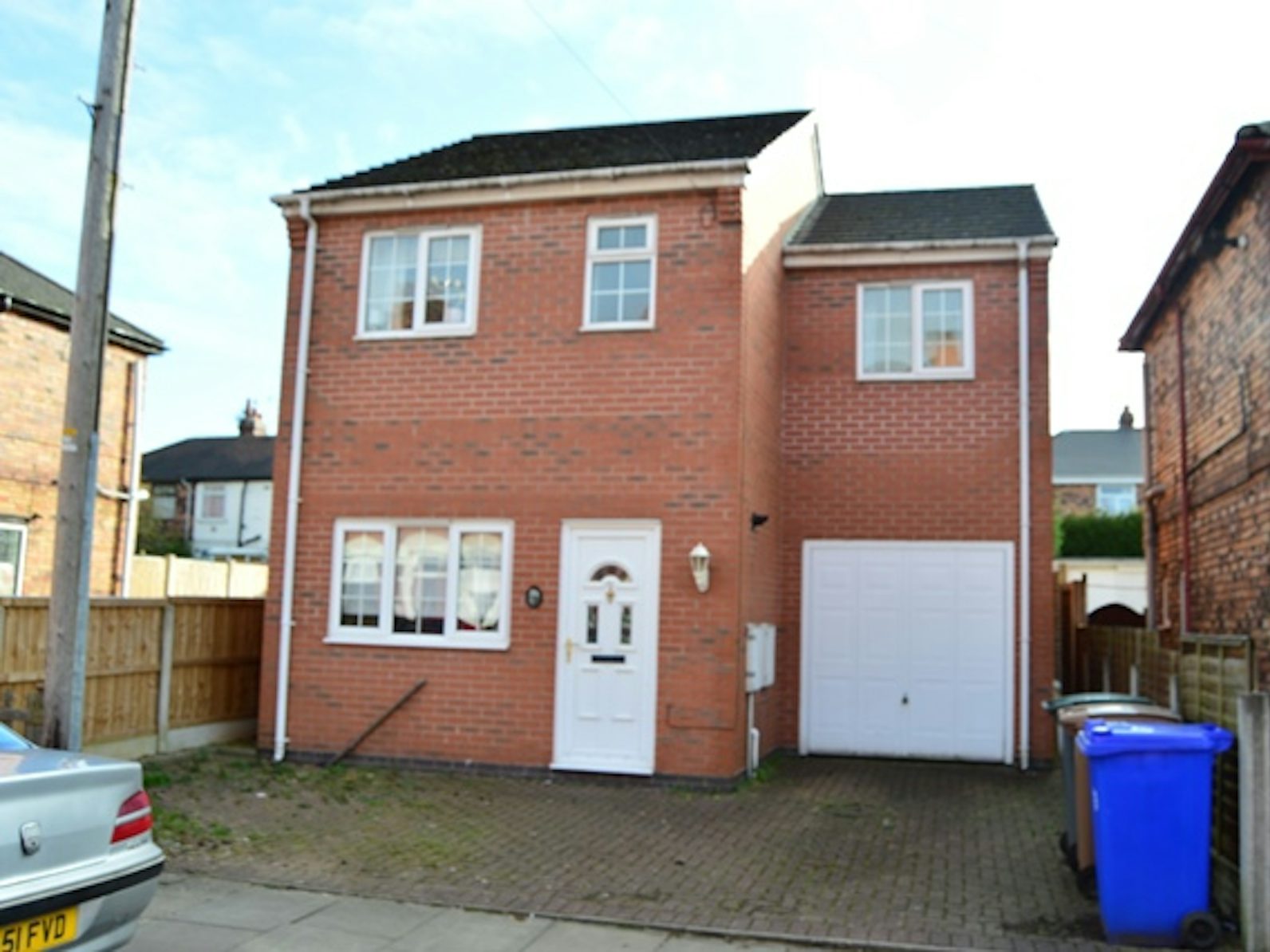 Detached House to rent on Stanley Road Hartshill, Stoke-on-Trent, ST4