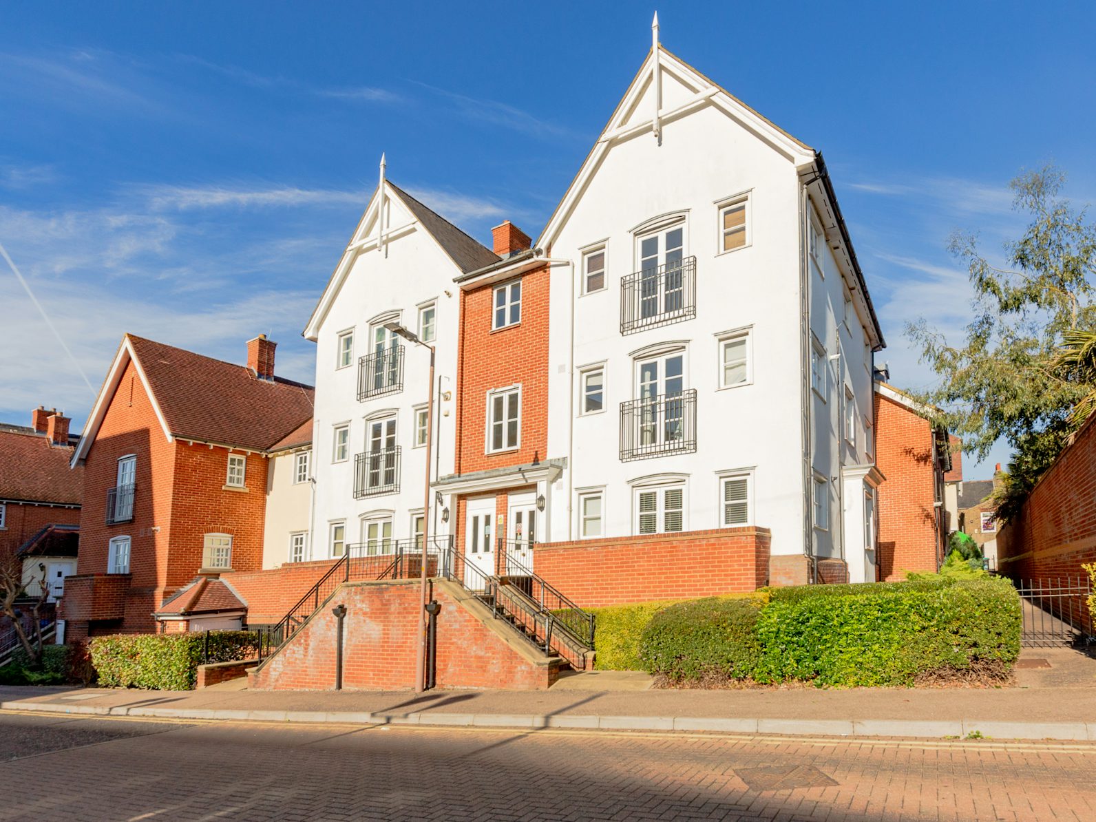 Flat for sale on Chatham Way Brentwood, CM14