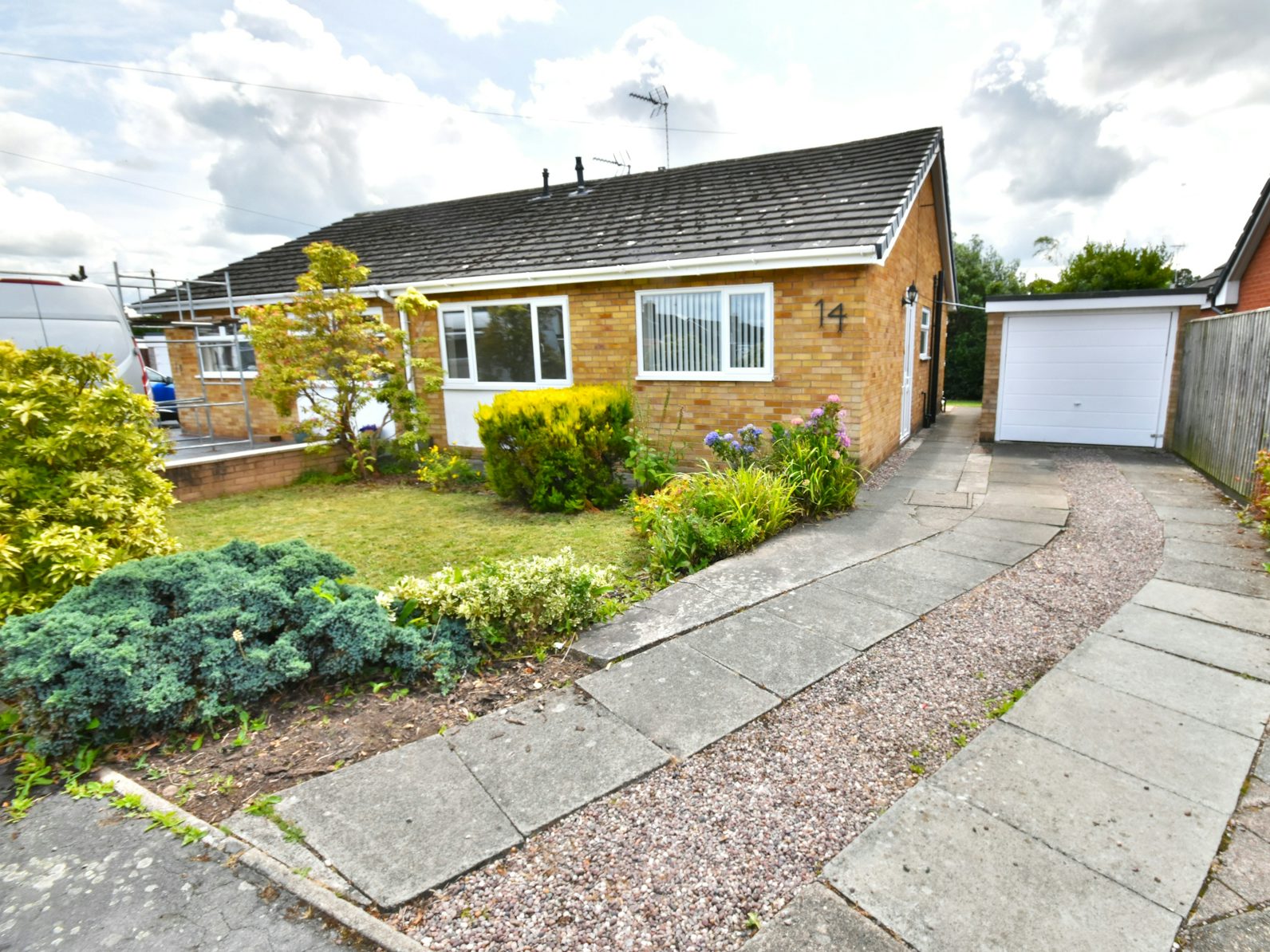 Bungalow for sale on Friars Close Borras, LL12