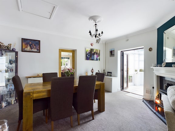 Gallery image #4 for Broad Lane, Collins Green, WA5