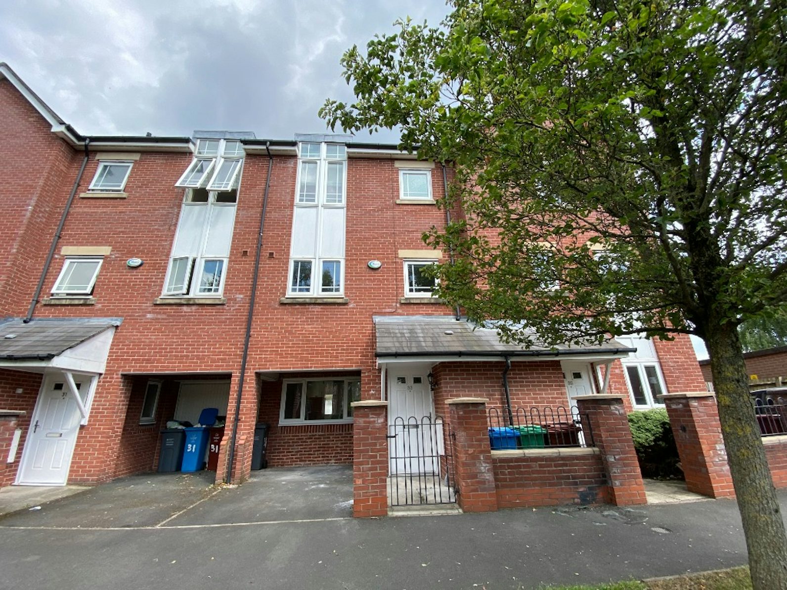 Terraced House to rent on Drayton Street Manchester, M15