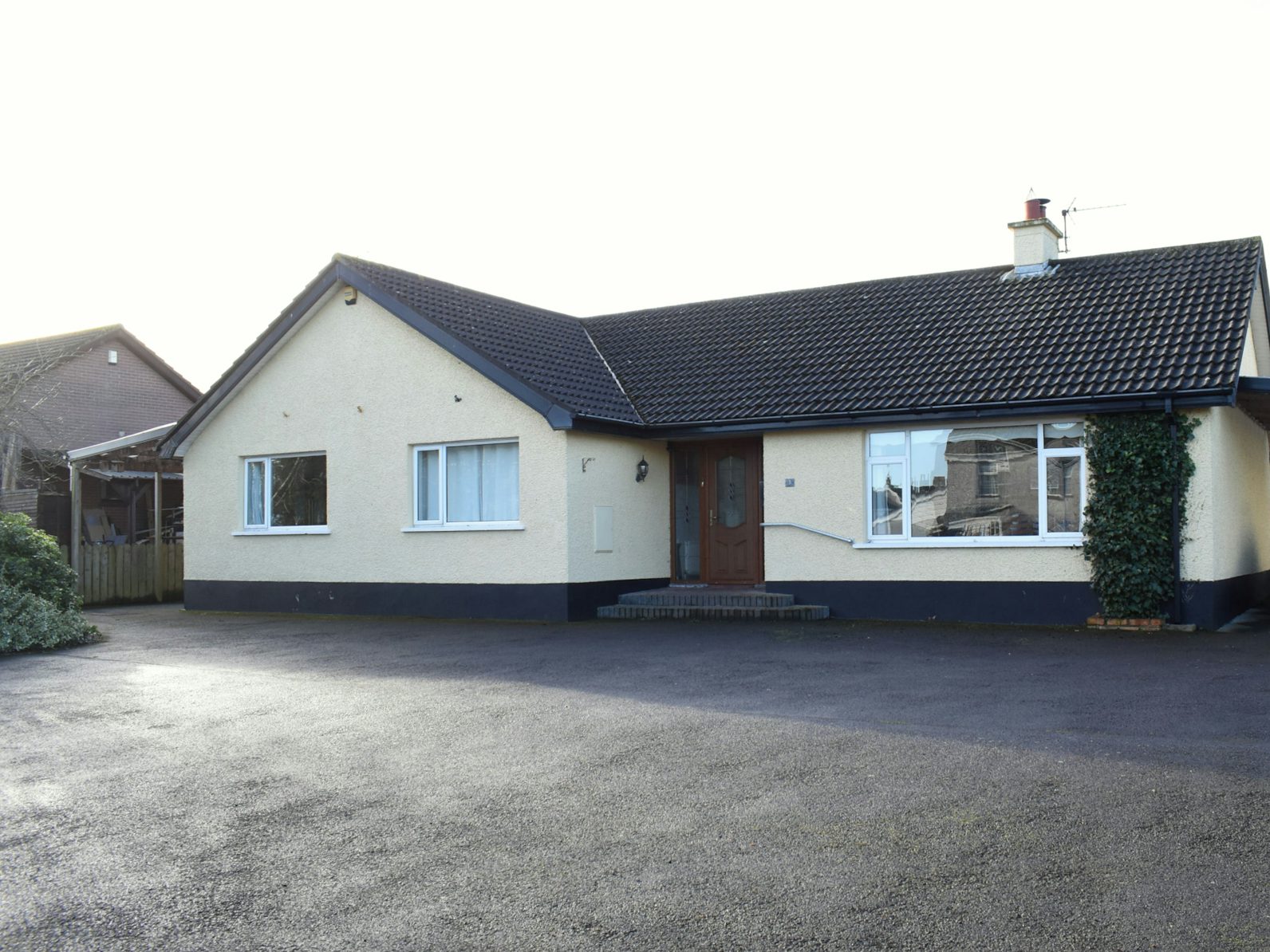 Bungalow to rent on Church Road Carrowdore, BT22