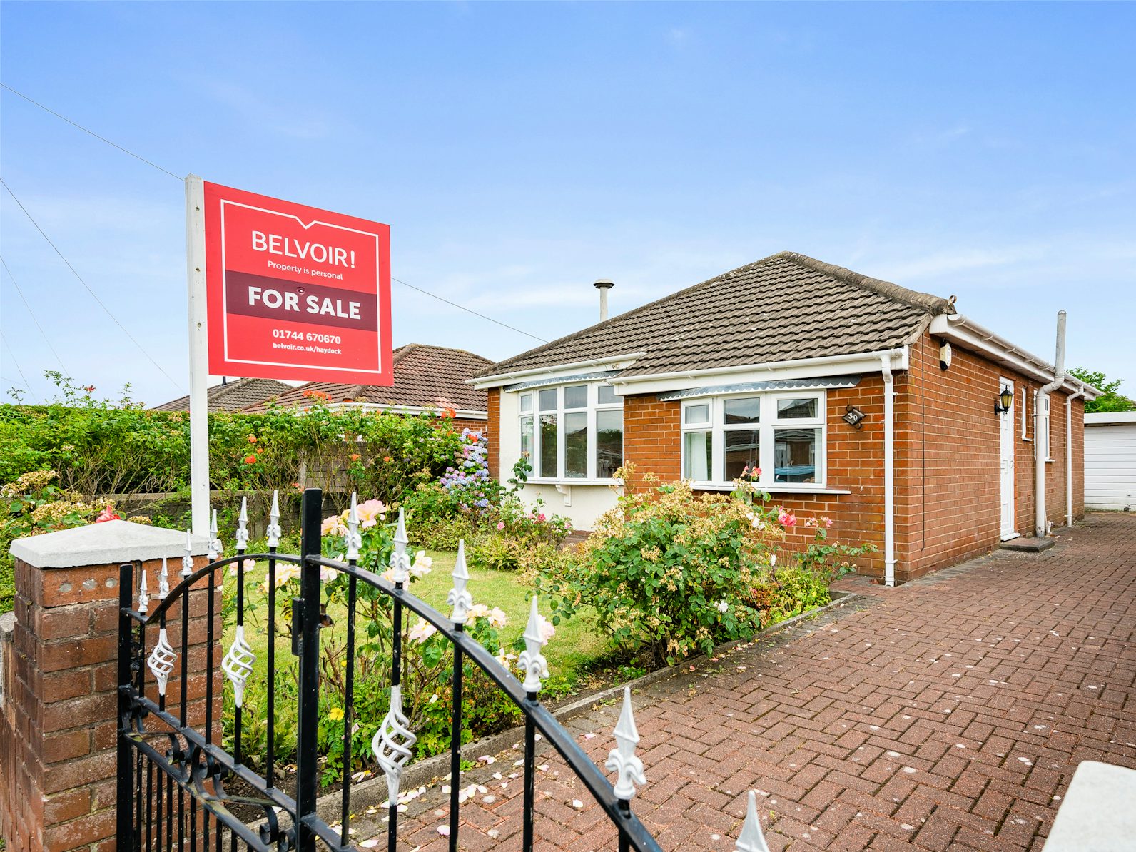 Bungalow for sale on Moore Drive Haydock, St Helens, WA11