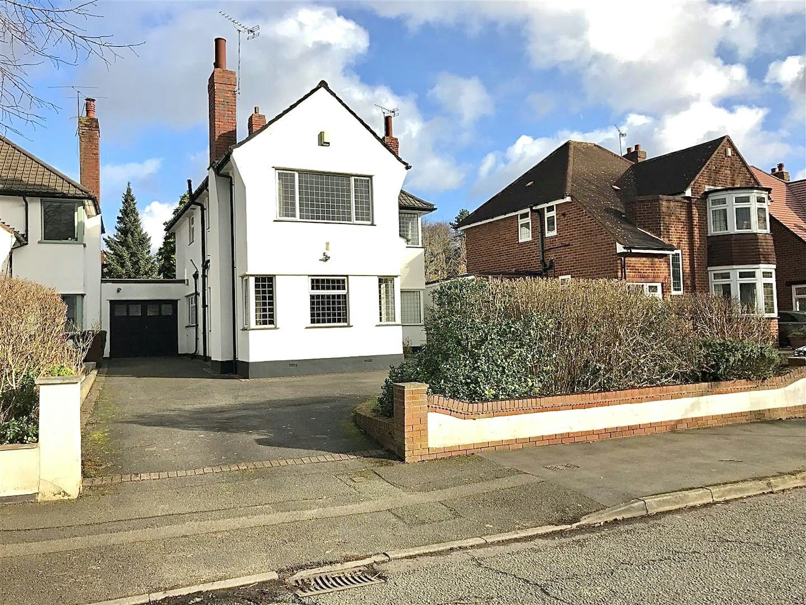 Detached House to rent on Pinfold Lane Wolverhampton, WV4
