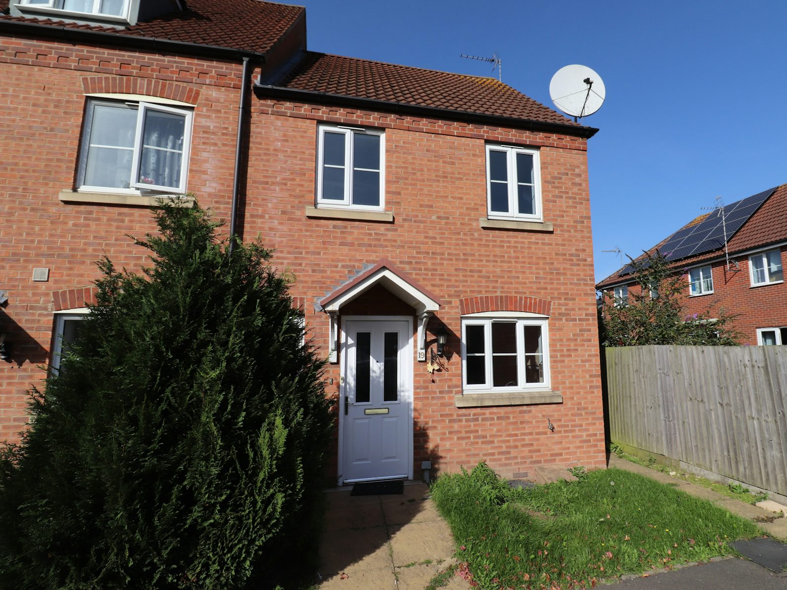 End of Terrace for sale on Thistle Gardens Spalding, PE11