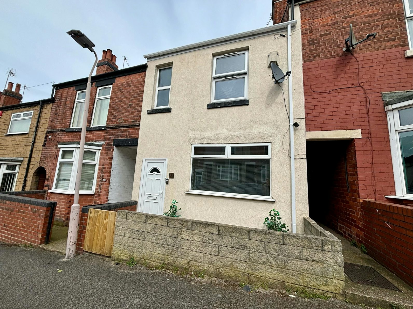 Terraced House to rent on Empire Street Mansfield, NG18