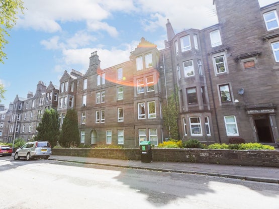 Overview image #1 for 3-1 15 Baxter Park Terrace Dundee, DD4 6NW