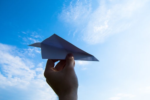 190121 paper airplane