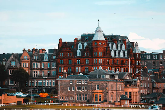 yukon-haughton-PkAvMt9c-PM-unsplash