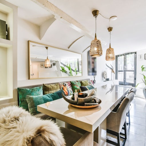 PLAIN IMAGE MAKE YOUR HOME IRRESISTIBLE