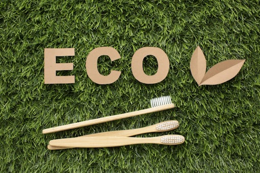 ecological-toothbrushes-grass