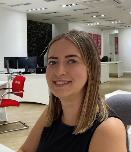 Steph Griffiths – photo (1) (1)