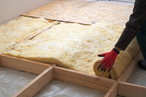 Work composed of mineral wool insulation in the floor, floor hea